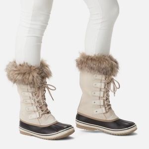 Sorel Joan of Arctic Boot - Dark Stone/Sea Salt - Highly sought after color